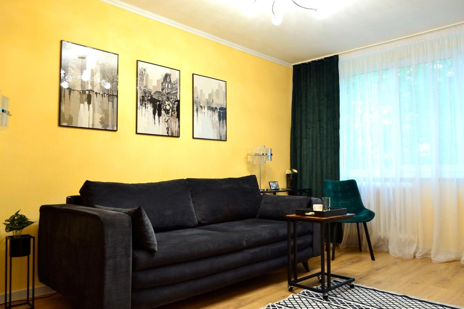Cozy 2 Rooms Apartment Drumul Taberei Bucharest Exterior photo
