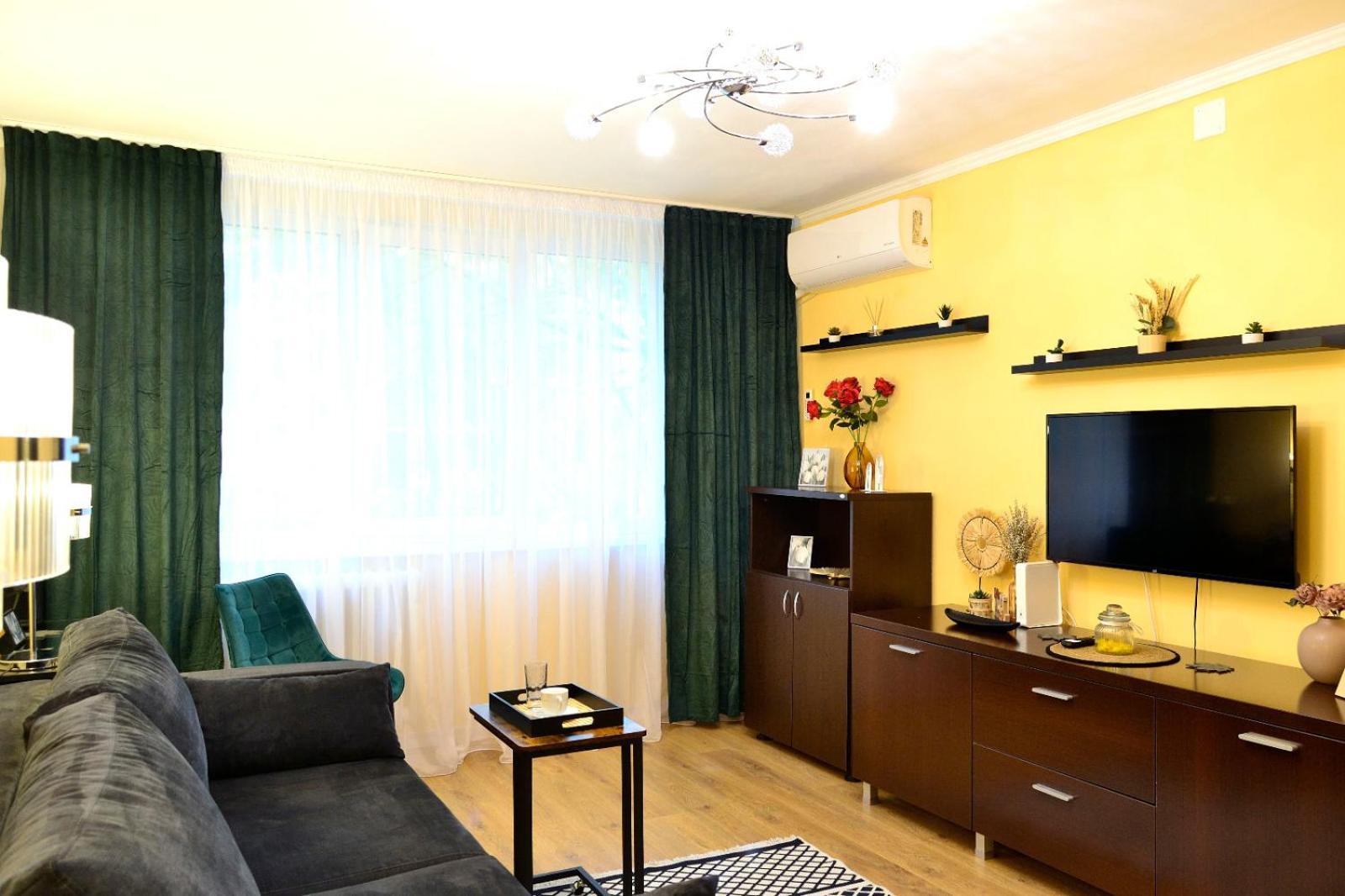Cozy 2 Rooms Apartment Drumul Taberei Bucharest Exterior photo